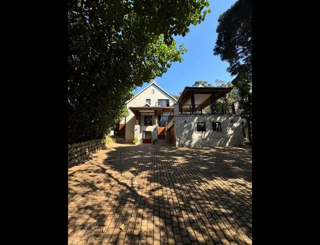 3 BEDROOM HOUSE FOR SALE IN ZIMBALI ESTATE